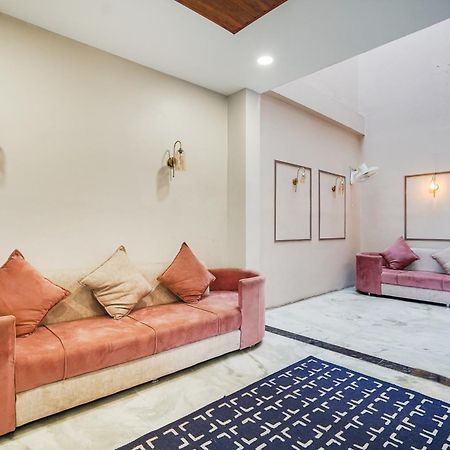 Super Hotel O Pithampur Formerly Ganga Residency Akolia ภายนอก รูปภาพ
